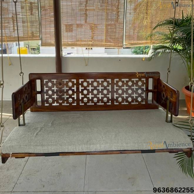 Wooden Reversible Swing with Chain Set - EV