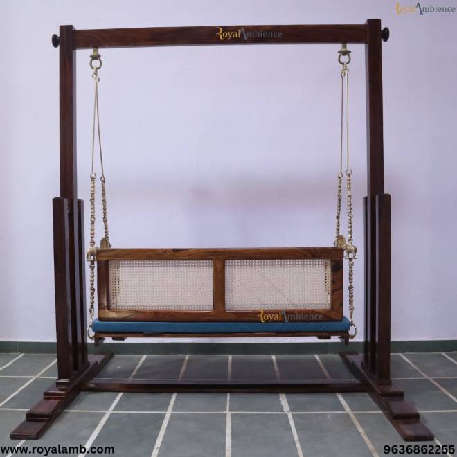 Wooden Reversible Swing With Stand - Ovi hamir